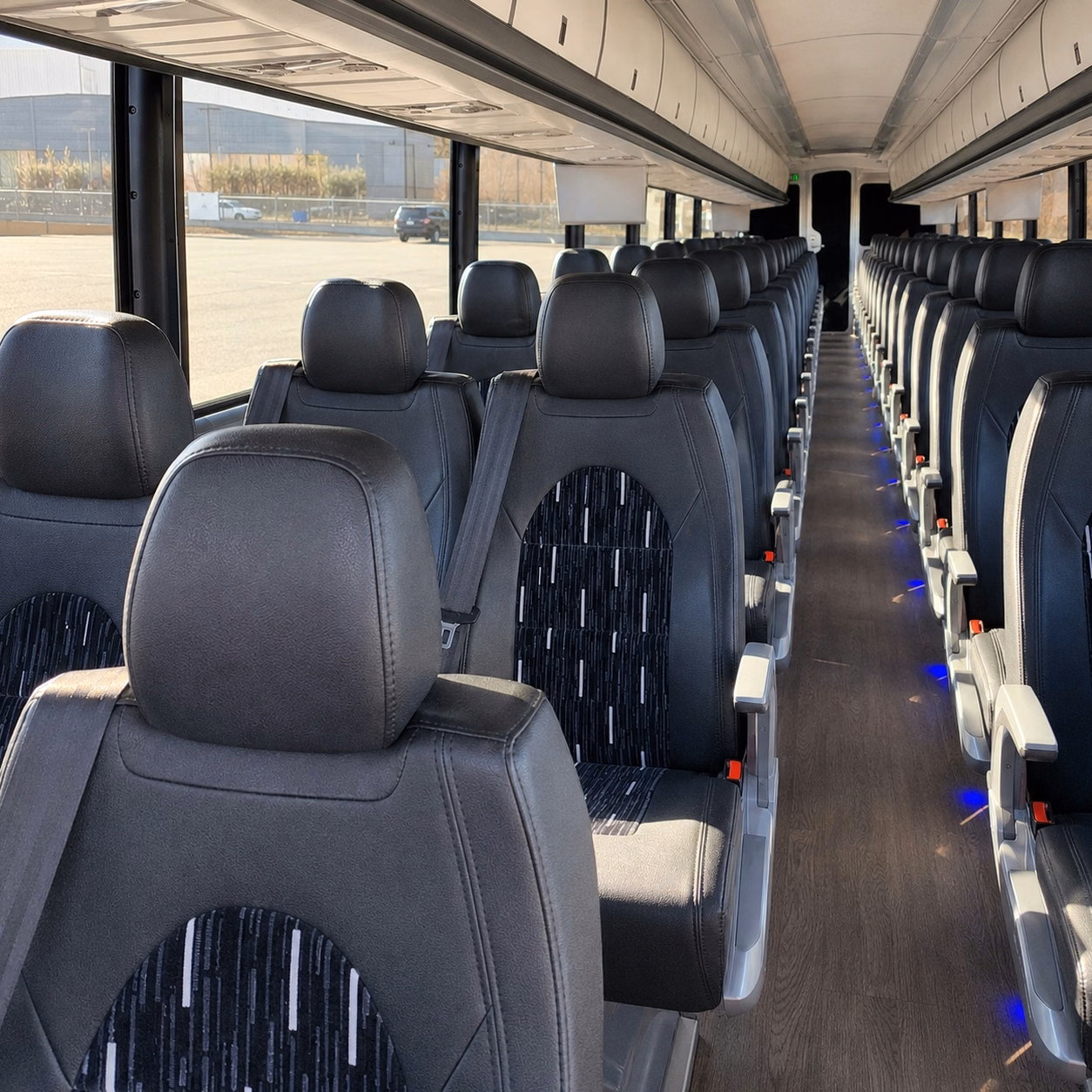 charter bus rentals for long beach business conferences and corporate retreats